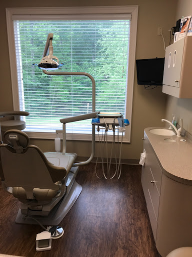 Hall Comprehensive Dentistry, L.L.C. - Thumbnail