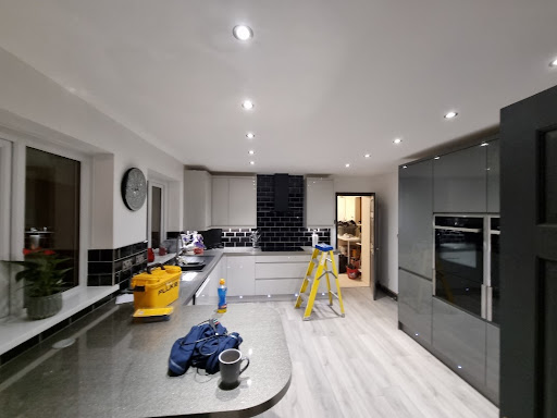 DM Electrics - Visual