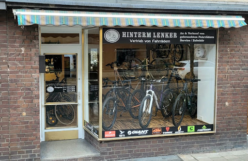 Hinterm Lenker VvF