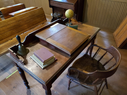 Crow Valley School Museum - Thumbnail