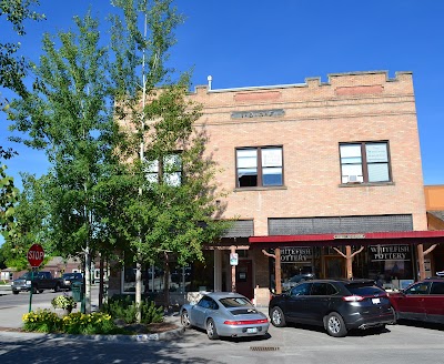 Voyageur Booksellers