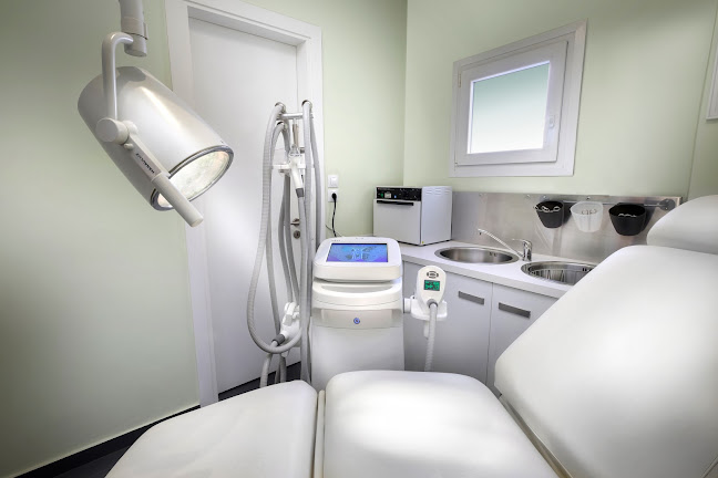 Κατεχάκη 32, Αθήνα 115 25