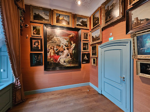 Prince William V Gallery - Thumbnail