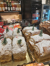 Photo n°7 de Boulangerie O'délice à Bonneville-la-Louvet (Boulangerie)