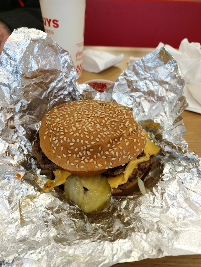 Five Guys Brighton Marina