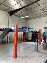 Photo n°1 de Eurorepar Car Service Maureillas Auto Service/CARROSSERIE AUGÉ à Maureillas-las-Illas (Atelier de carrosserie automobile)