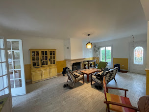 Photo n°6 de DEBAYS Peinture · Sol · Ravalement à Pleucadeuc (Façadier)