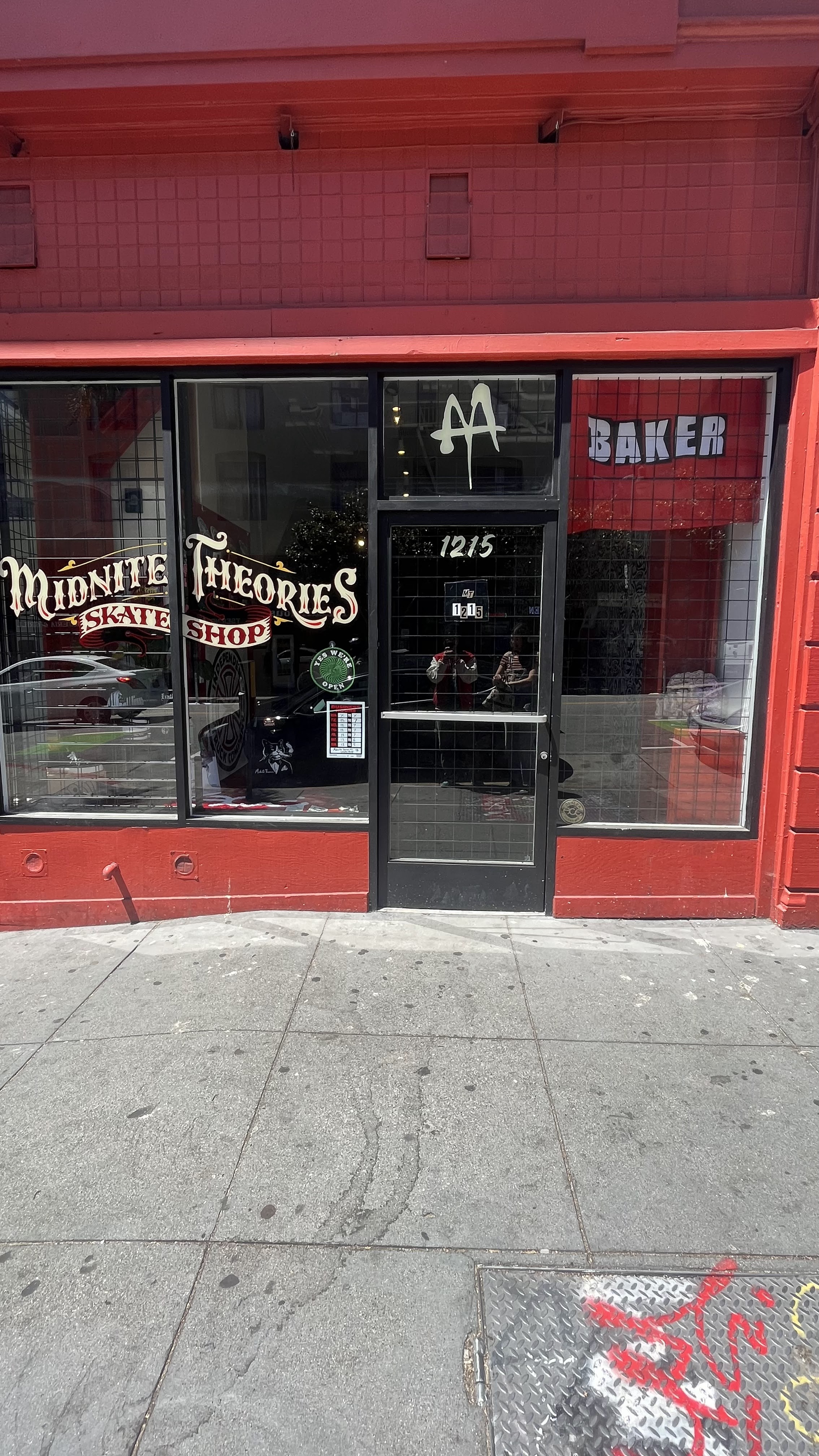 Midnite Theories Skateshop
