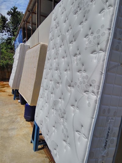 Photos of TopWoos Laundry