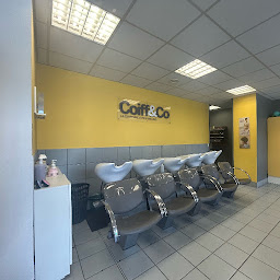 Photo n°2 de Coiff&Co - Coiffeur Dax à Dax (Magasin de cosmétiques)