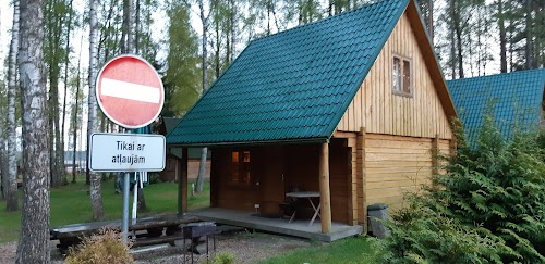 Lilaste, Atpūtas bāze