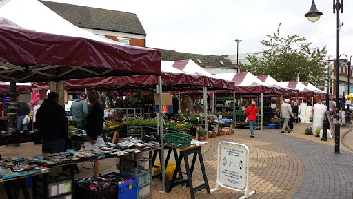 Sutton Outdoor Market - Thumbnail