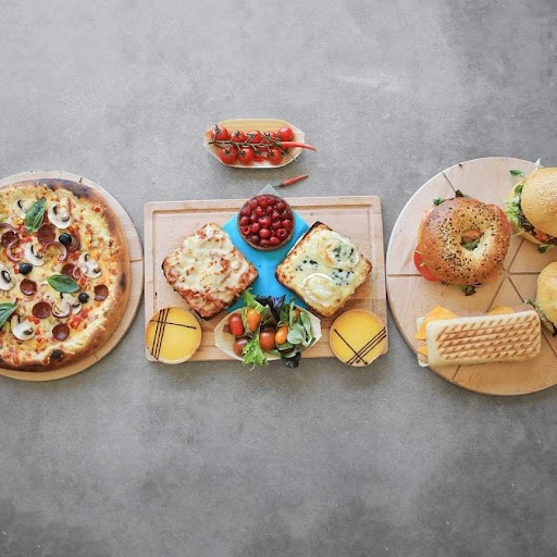 Photo 1 - PBG - Pizza Burger Grill