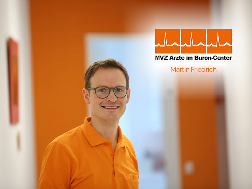 Herr Dr. med. univ. Martin Friedrich