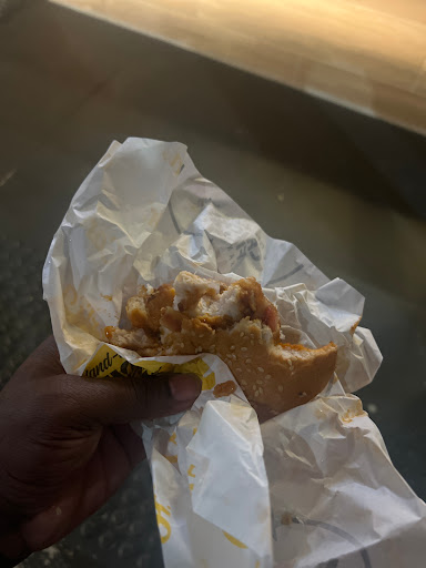 Carl's Jr. Pimpama - Thumbnail