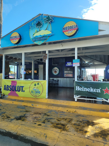 El Cayo Bar & Piscolabis