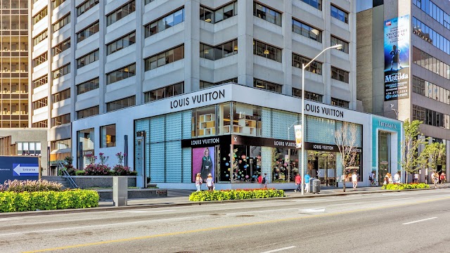 NEW LOUIS VUITTON MAISON AND TIFFANY & CO AT 150 BLOOR W. IN TORONTO