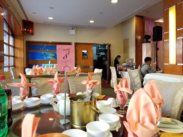 Asian Jewels Seafood Restaurant