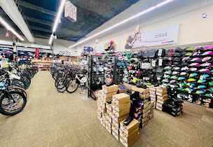 Photo n°3 de Intersport Berck Sur Mer à Berck (Magasin de vêtements pour jeunes)