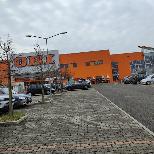 Parcheggio riservato OBI