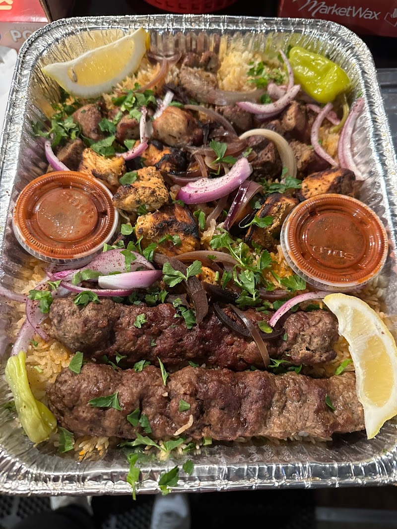 Almanqal Mediterranean Grill — photo 8
