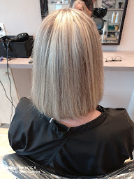 Photo n°20 de Lili & Coiffure à Ham (Salon de coiffure)