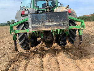 Photo n°11 de EARL COLOMBIER LA COTE Thierry Colombier à Simandres (Entreprise de VRD)