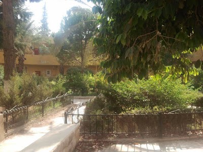 Photos of Universit&eacute; Djilali Bounaama Khemis Miliana