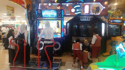 Photos of Toserba YOGYA - Bojongsoang