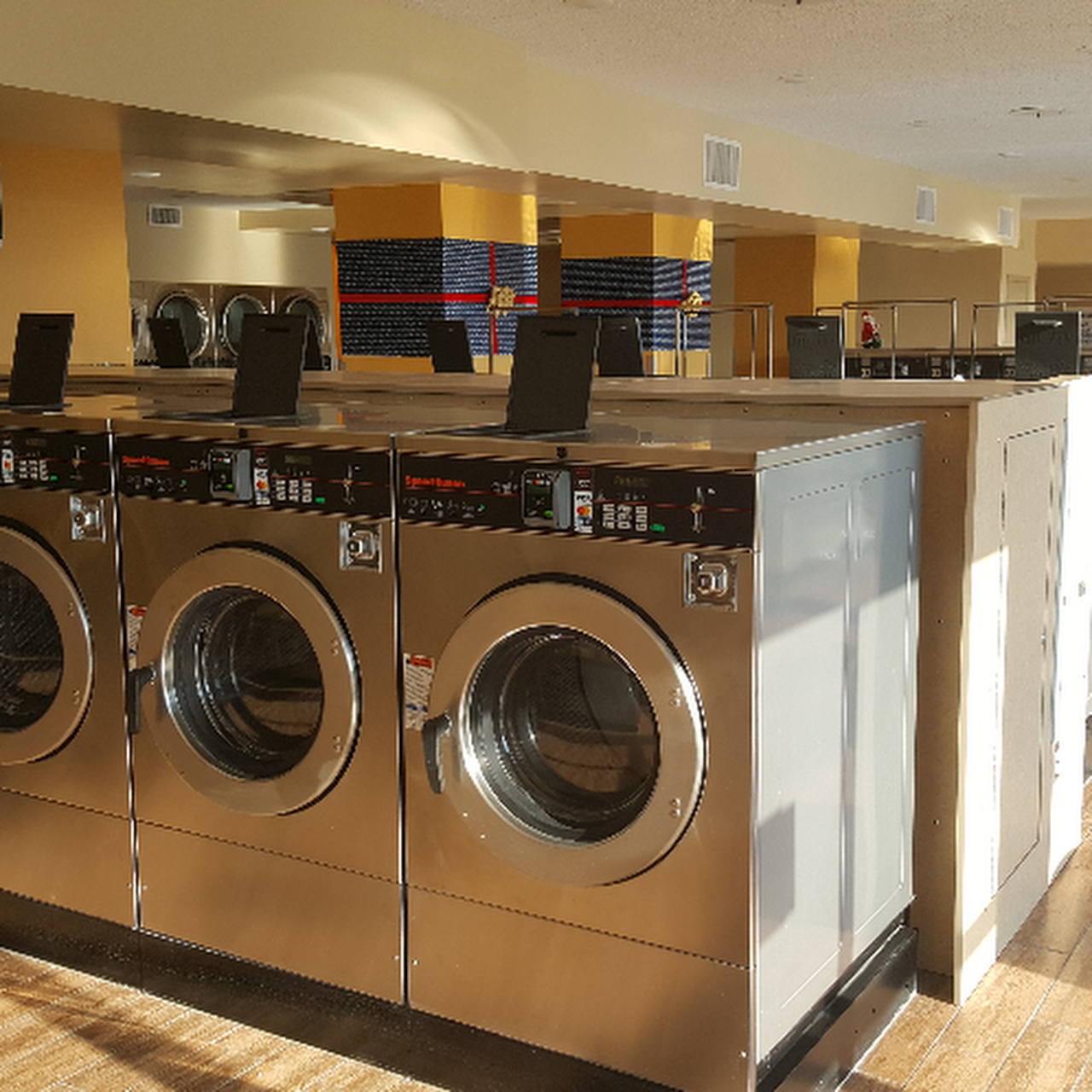 Bubbles Laundry Laundromat in Fort Smith