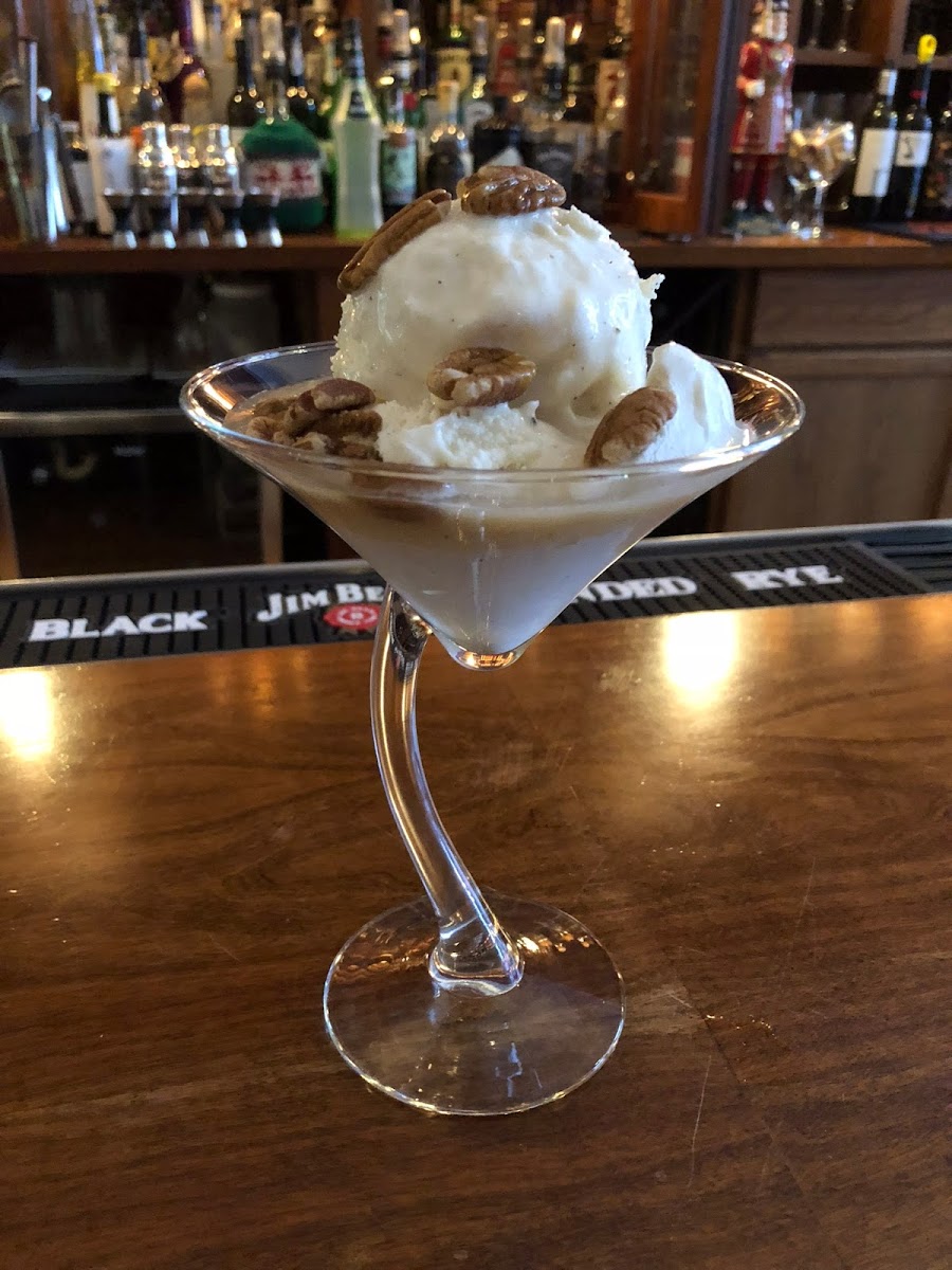 Tangled Hickory Wine Bar — photo 12