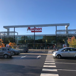 Photo n°1 de Auchan Supermarché Trappes à Trappes (Supermarché)