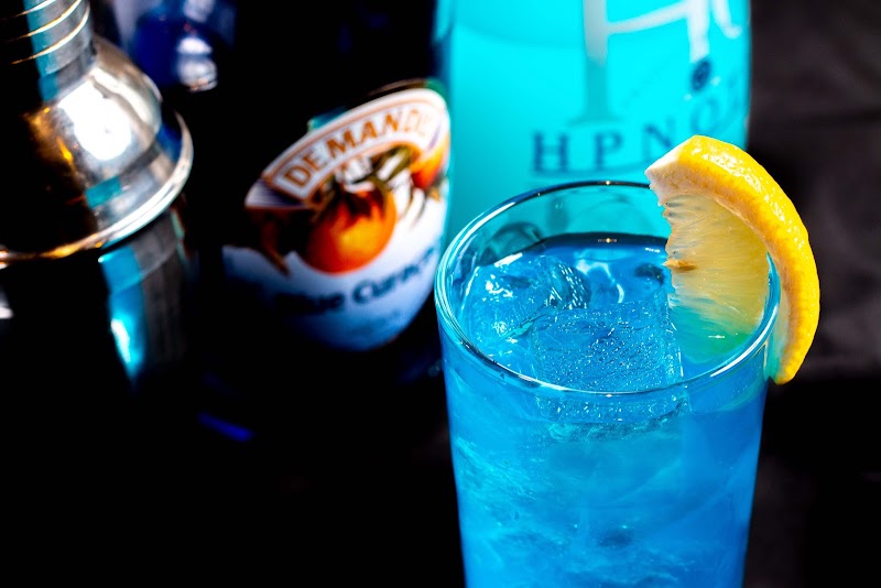 パブ オギーズ ハマオオツ基地