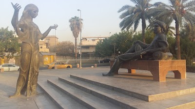 Photos of Statue of Scheherazade and Shahriyar