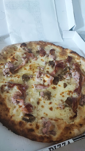 Pizzeria Viviani Gallery - Italy