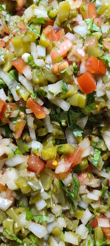 Carnitas El Artista by null