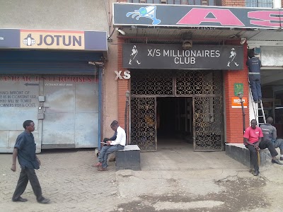 Photos of XS Millionaires