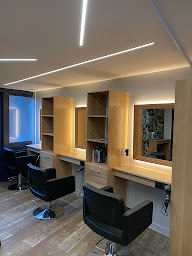 Photo n°3 de NATHALIE COIFFURE à Moréac (Salon de coiffure)