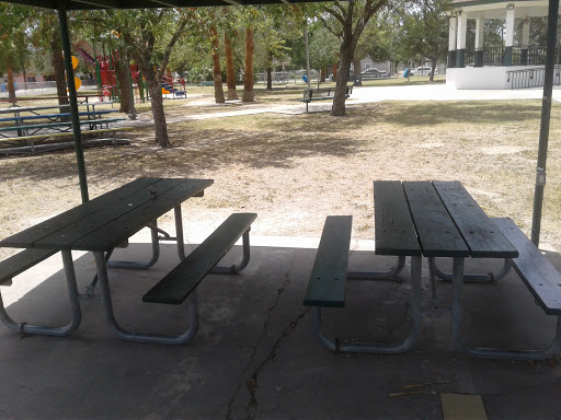 La Plazita Park - Thumbnail