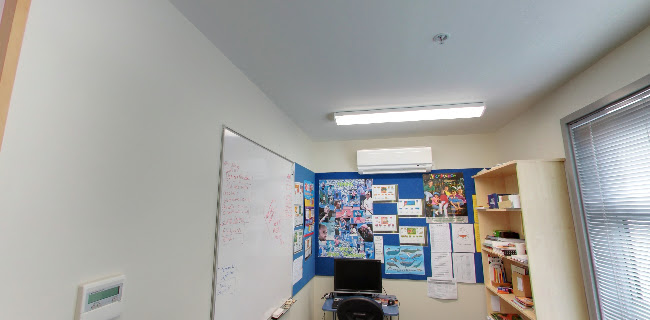 St Andrew's College - School