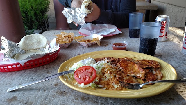 Taqueria Tres Amigos