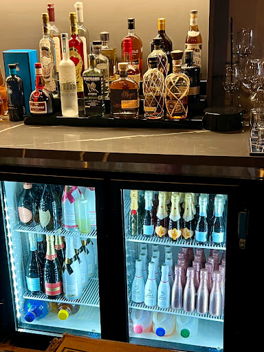La Barrra - Karaoke Bar - Thumbnail