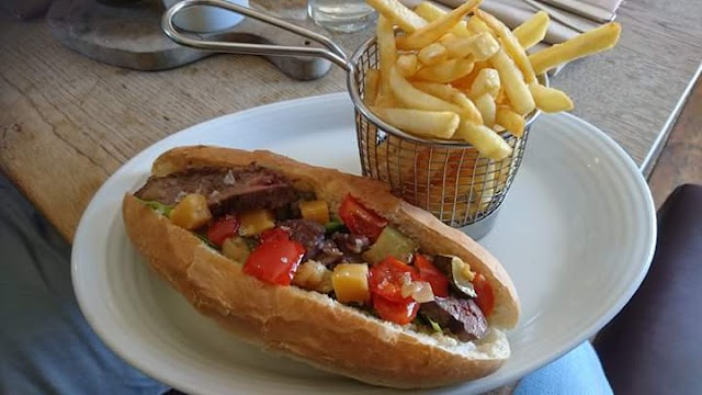The Packhorse Inn, Moulton