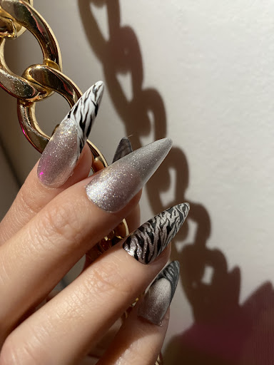 Pinked Nail Bar