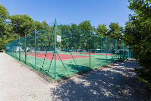 Photo n°15 de Camping Les 3 Lacs du soleil à Trept (Service de location de tentes)