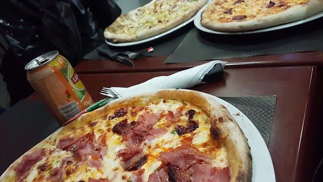 Le Wood's