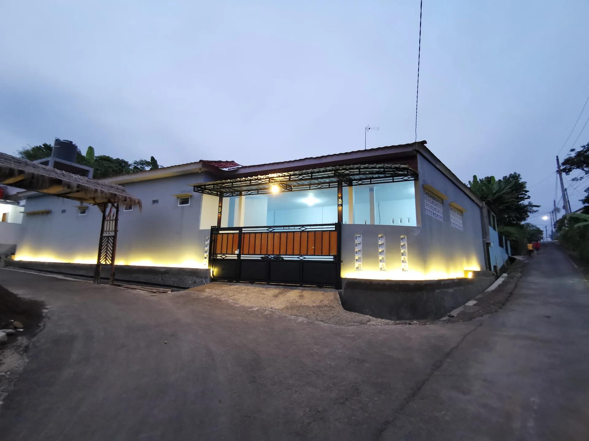 Kost Nafaqi