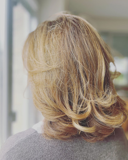 Chlo' Coiffure Gallery - France
