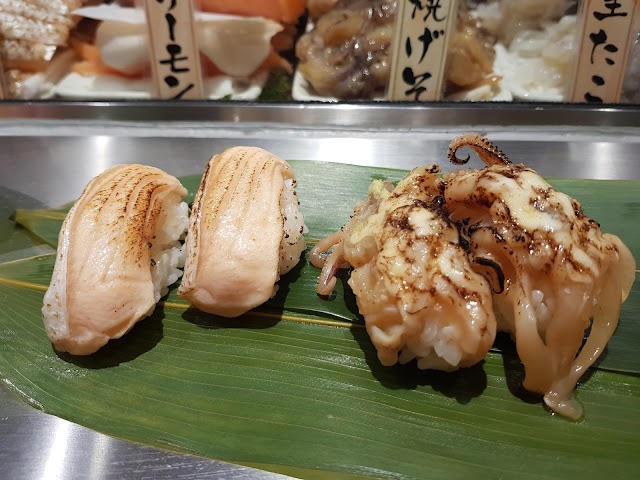 Standing Sushi Bar (Uogashi Nihon-Ichi)