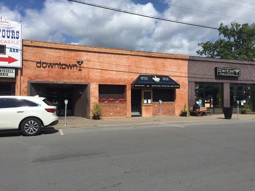 Downtown Wine And Sprits Logo